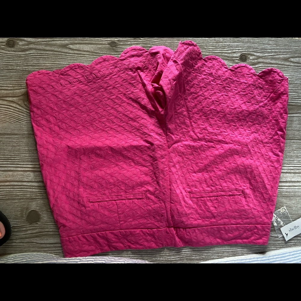 Crown and ivy Shelby shorts nwt